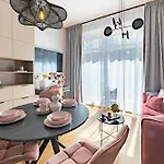 Rentplanet - Apartamenty Dmowskiego