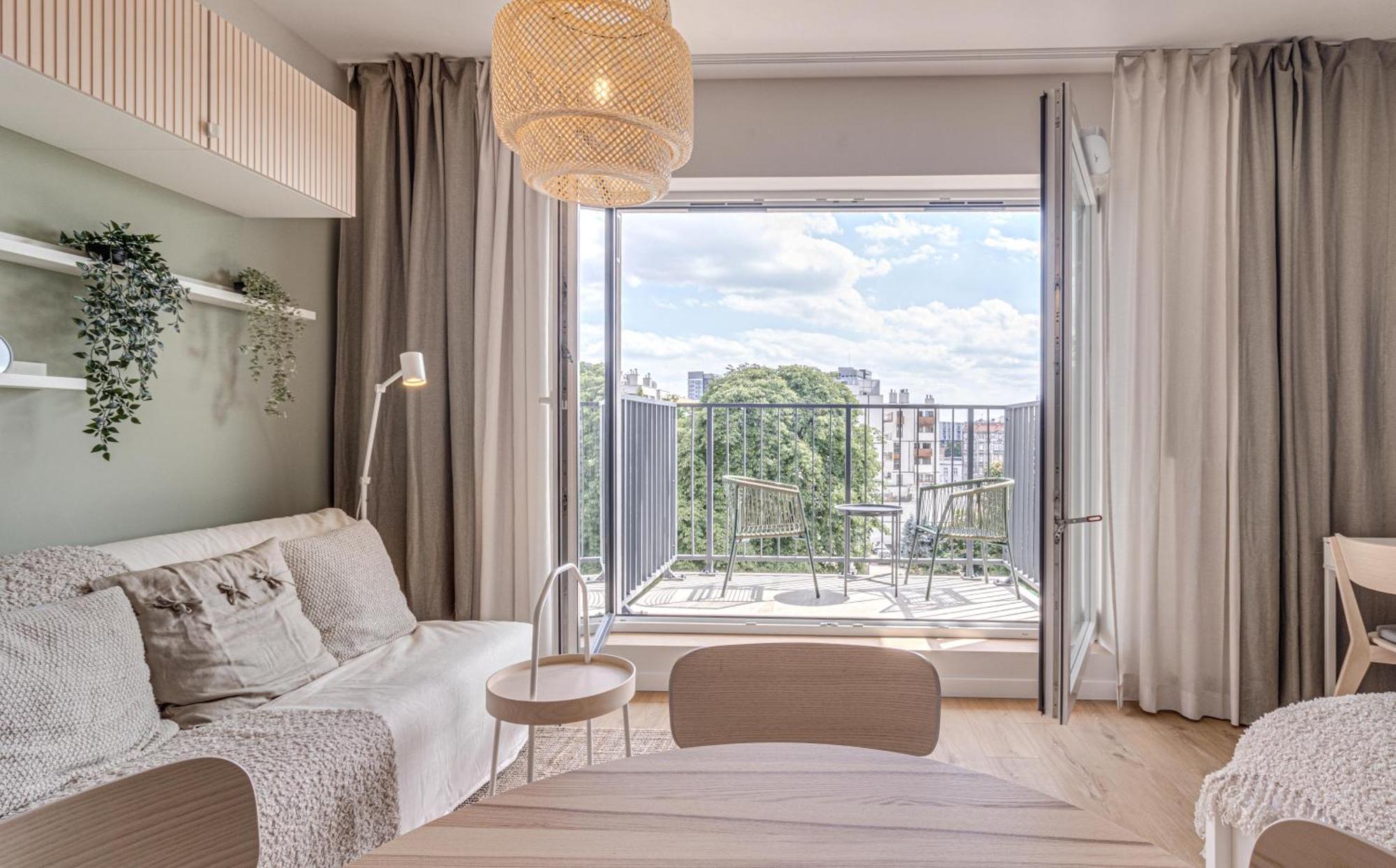 Apartment Rentplanet - Dmowskiego *