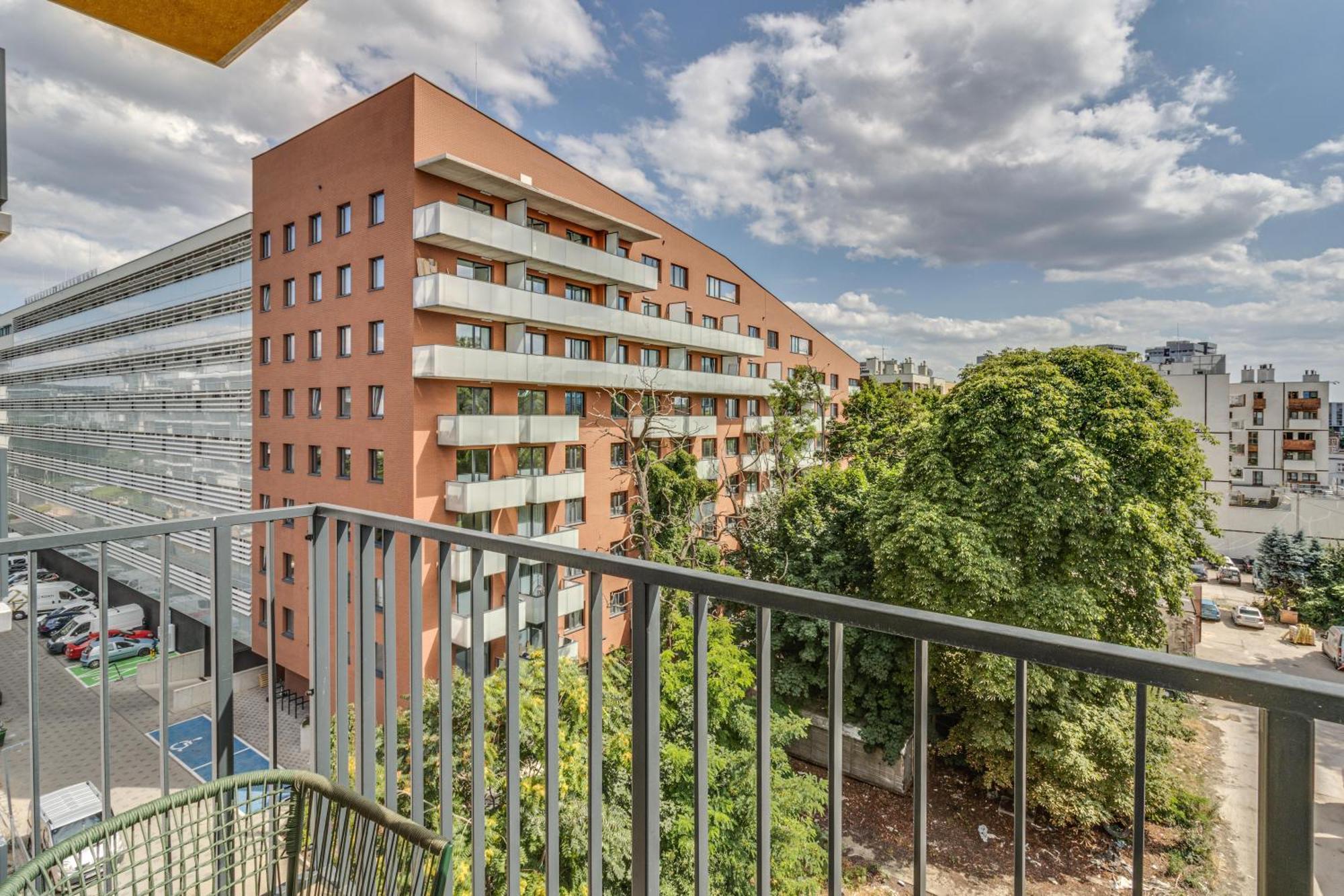 Apartment Rentplanet - Dmowskiego *