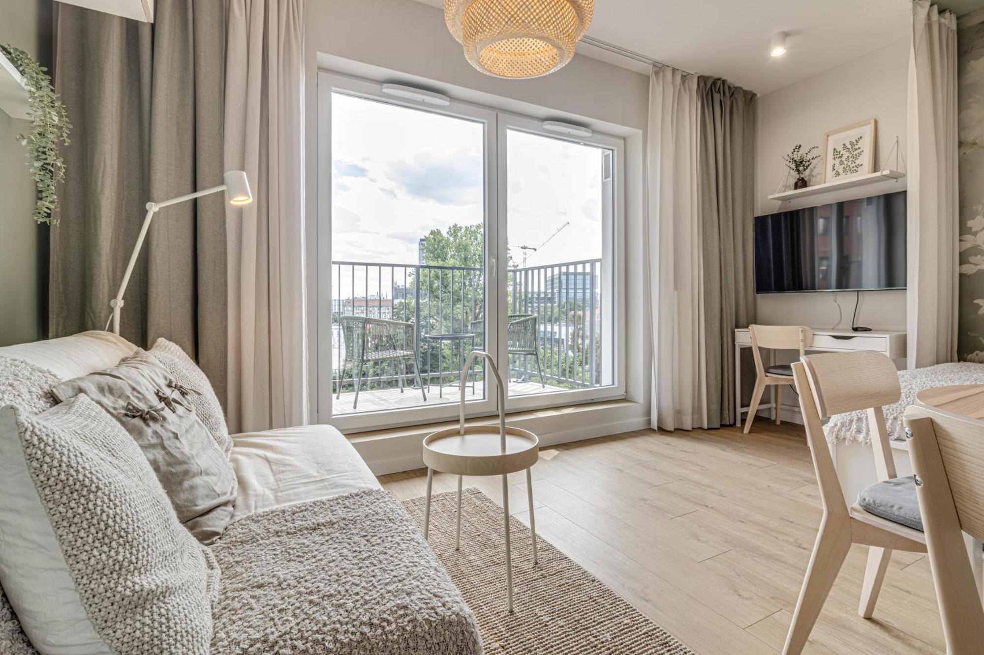 Rentplanet - Dmowskiego * Wroclaw