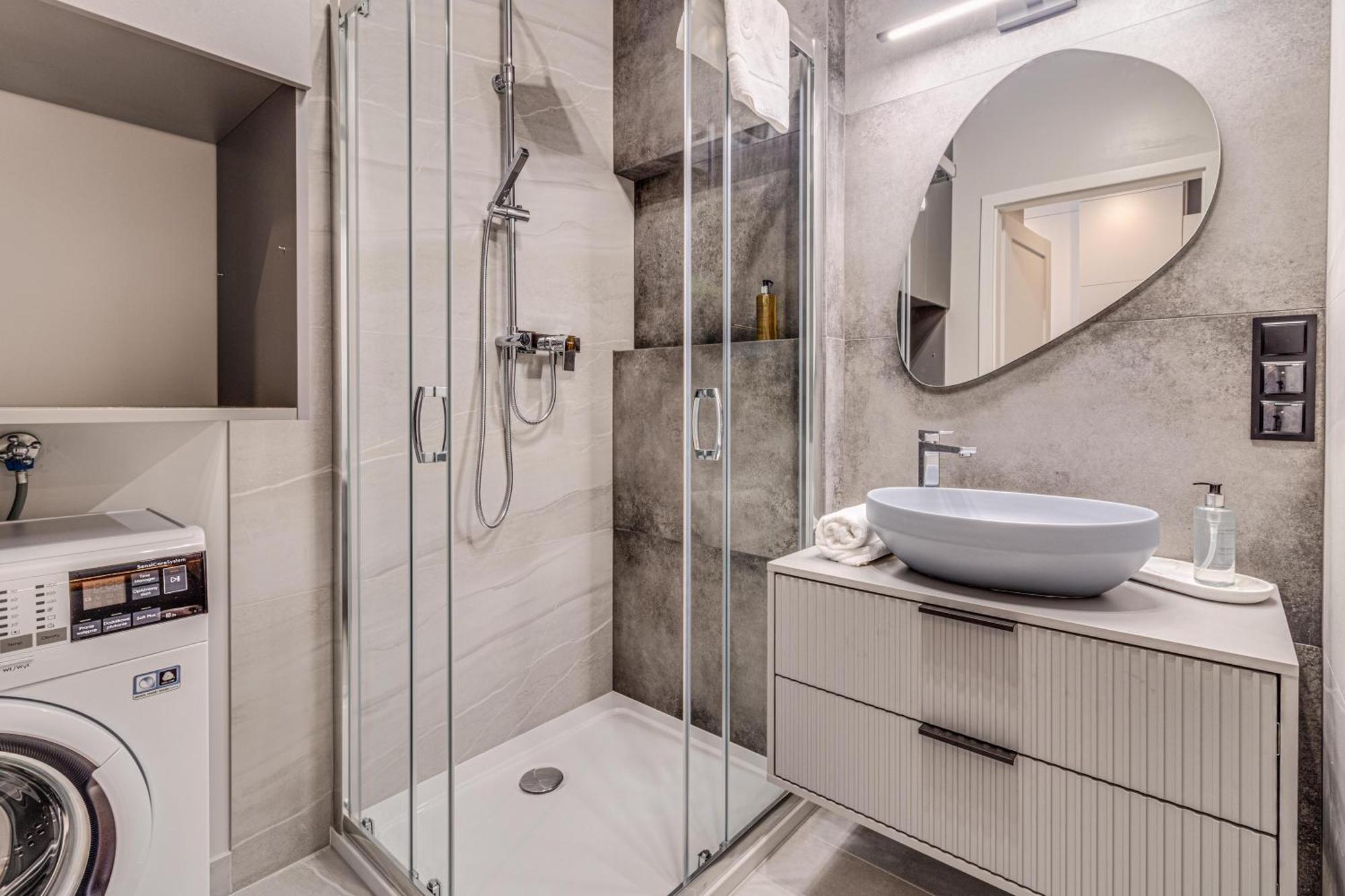 Rentplanet - Dmowskiego * Wroclaw