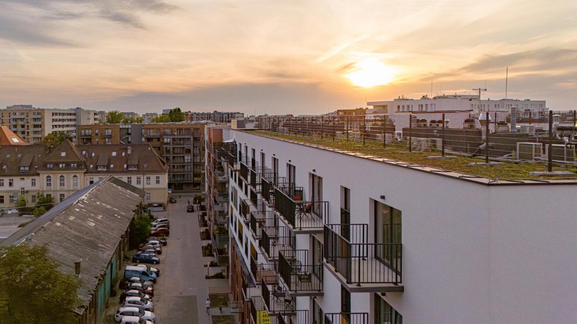 Rentplanet - Dmowskiego *